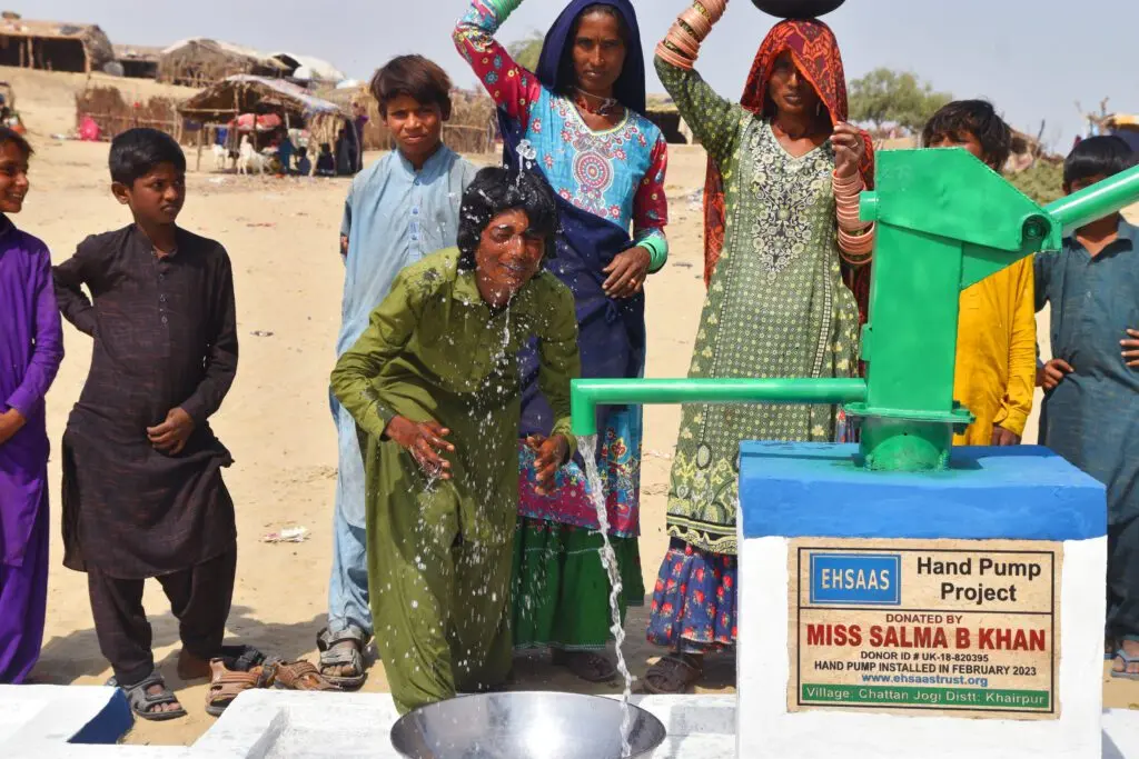SDO NGO Ehsas hand pump project in Chattan Jogi, Khairpur, Pakistan, providing clean water, installed February 2023
